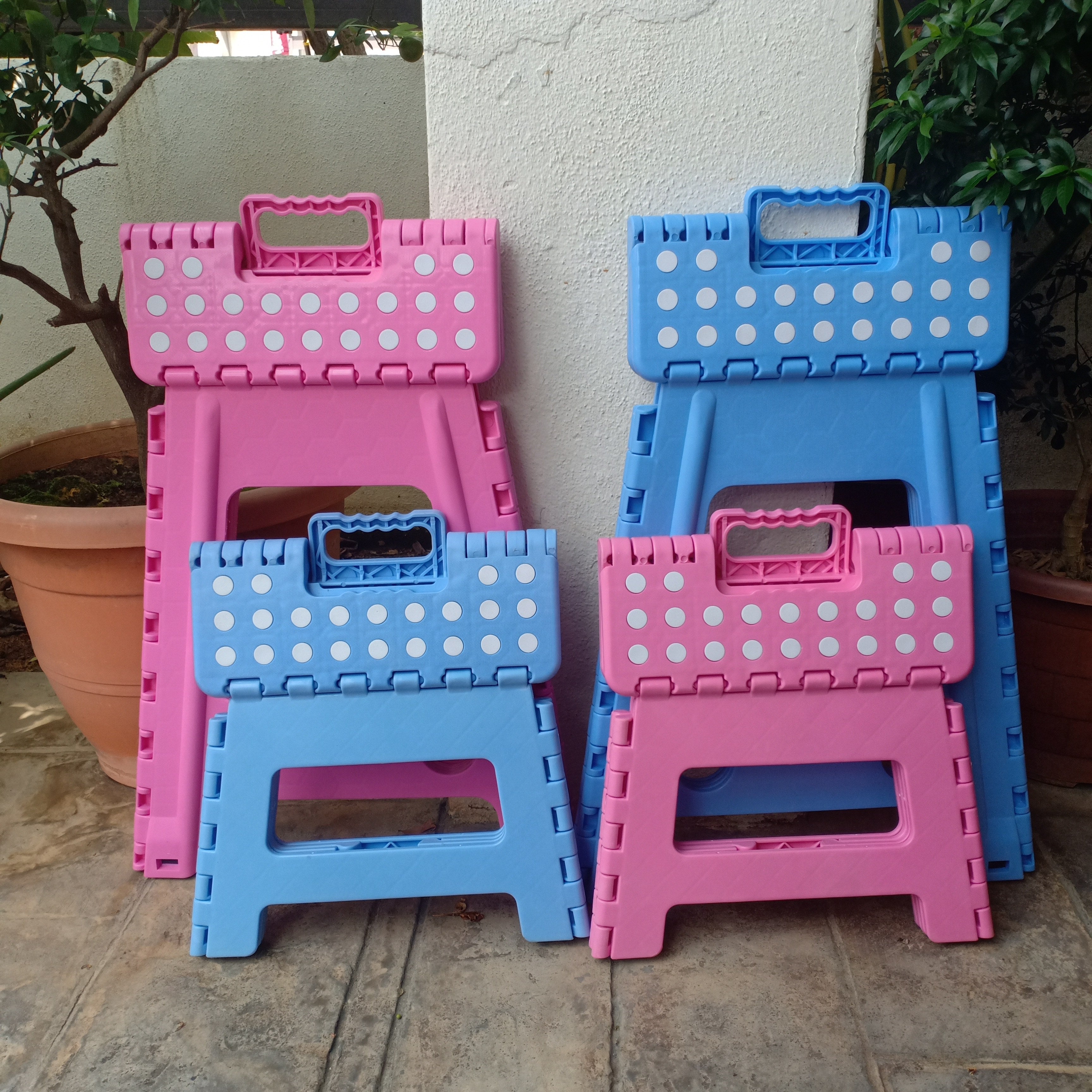 Plastic Foldable Multipurpose Stool