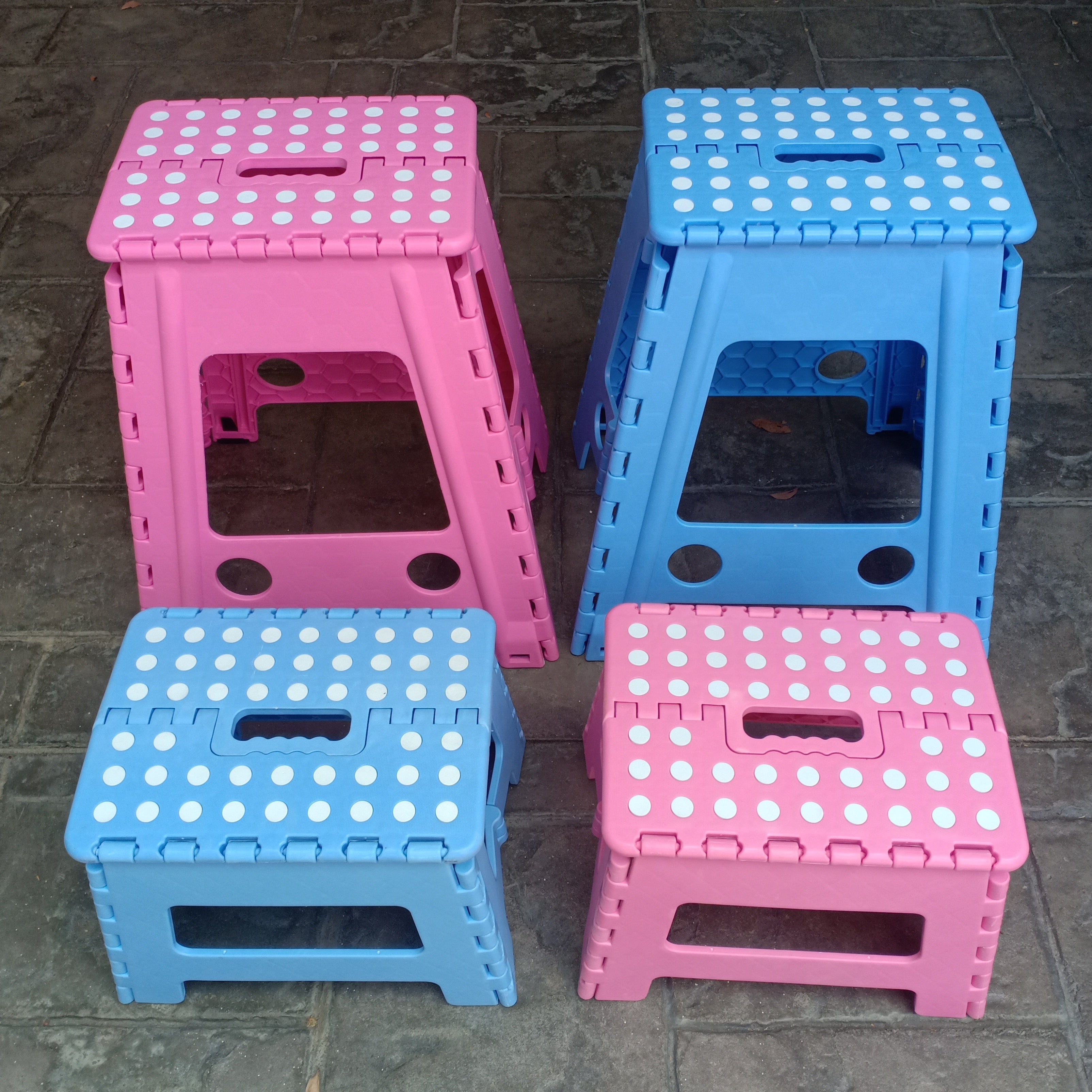 Plastic Foldable Multipurpose Stool